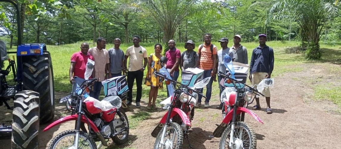 Presentation of Farming Equipment to CARI